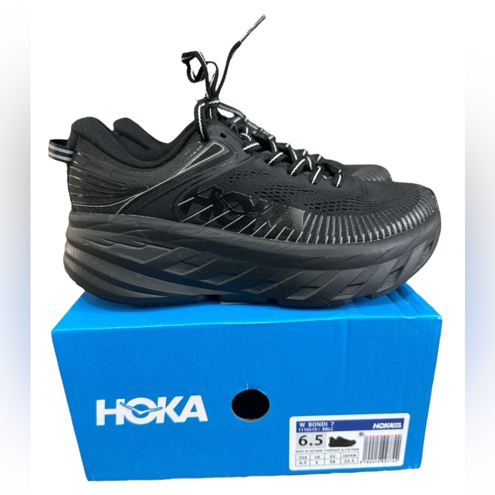 Hoka, Bondi 7, Black, Size 6.5 Women, New w/Box